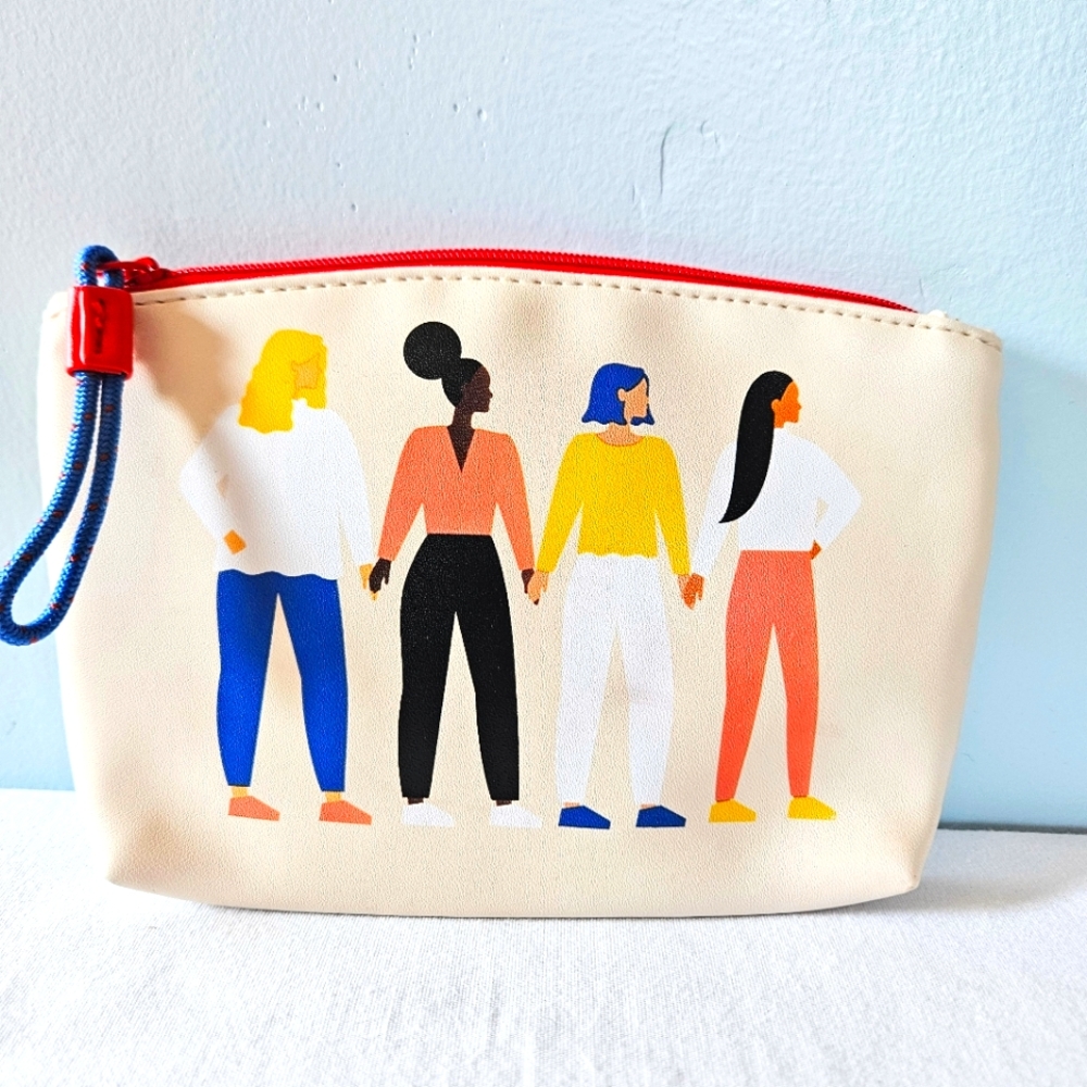 Free w/ Purchase! IPSY Girls Rule Confidence Beige Makeup Bag